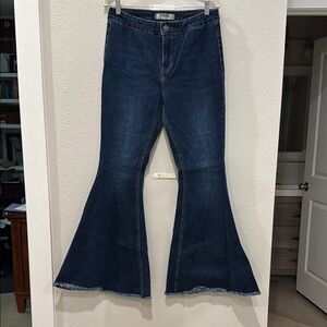 Women's Blue Flared Jeans